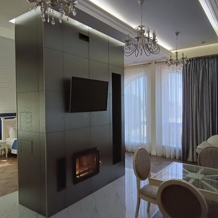 Gosudar Hotel Kropywnycki Zewnętrze zdjęcie