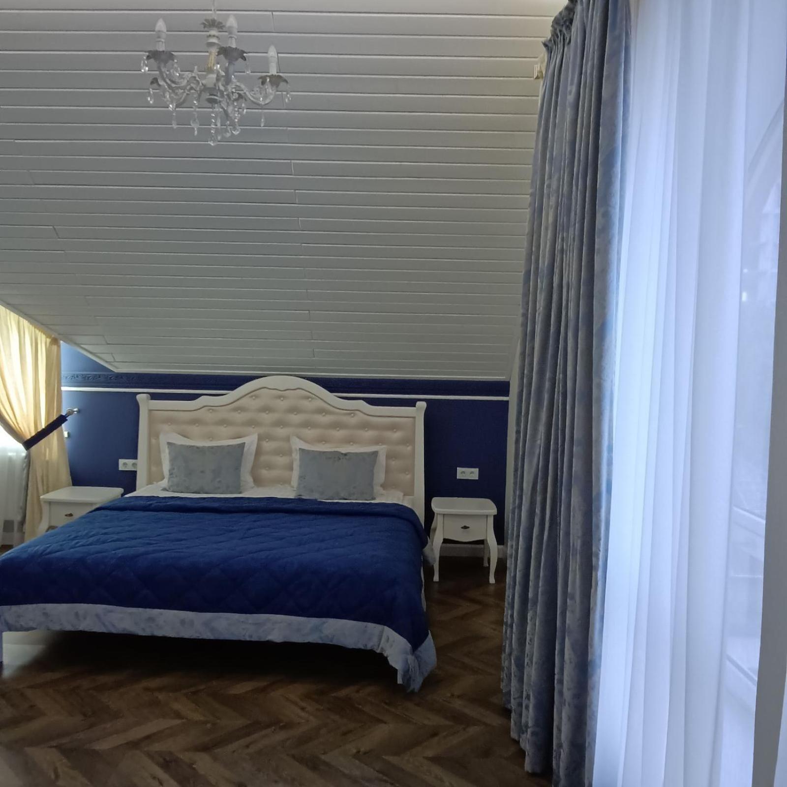 Gosudar Hotel Kropywnycki Zewnętrze zdjęcie
