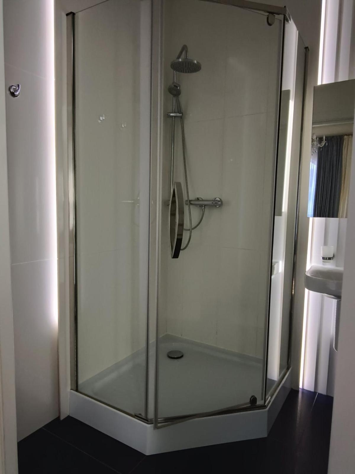 Gosudar Hotel Kropywnycki Zewnętrze zdjęcie